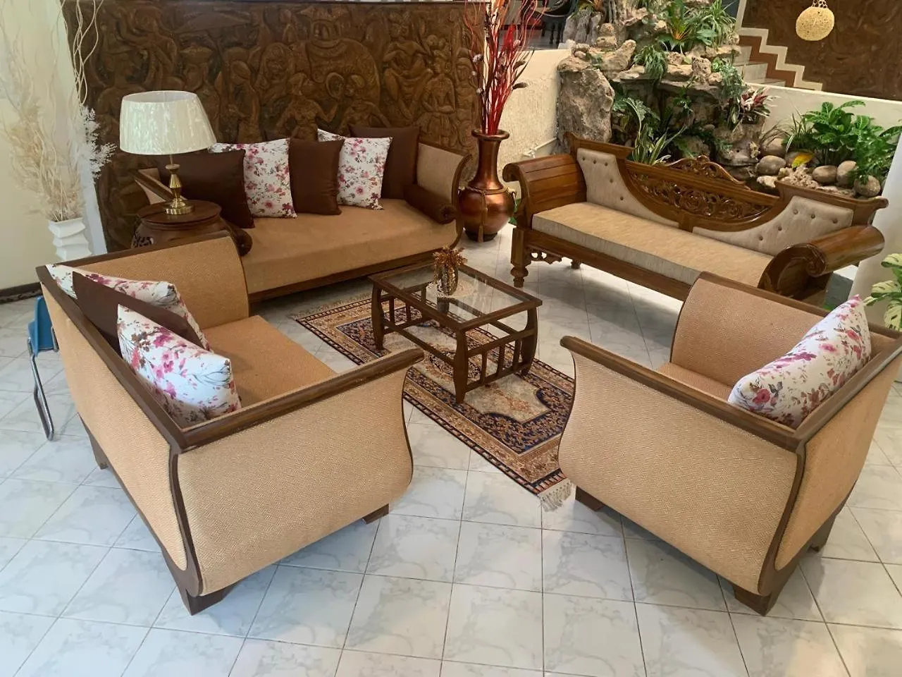 Journey City Home كاندي