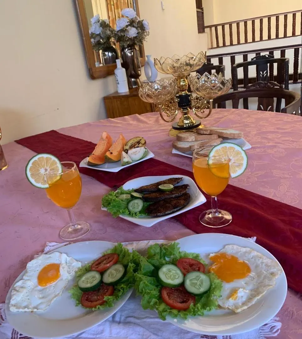 Journey City Home Kandy Bed & Breakfast